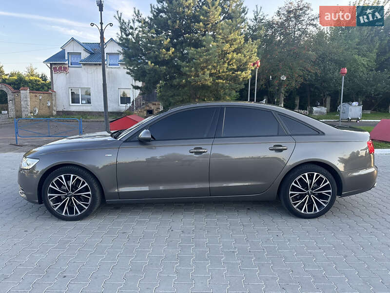 Седан Audi A6 2011 в Львове
