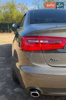 Седан Audi A6 2013 в 
