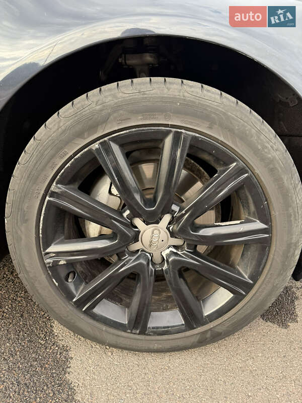 Седан Audi A6 2012 в Рівному