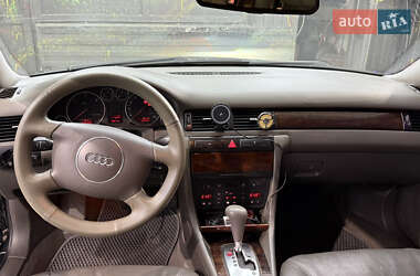 Седан Audi A6 2002 в 