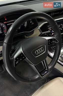 Седан Audi A6 2020 в 