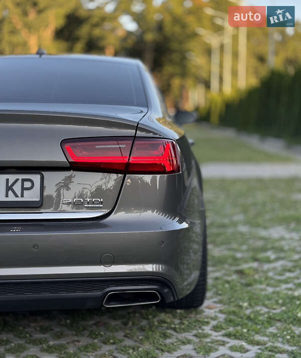Седан Audi A6 2014 в Харькове