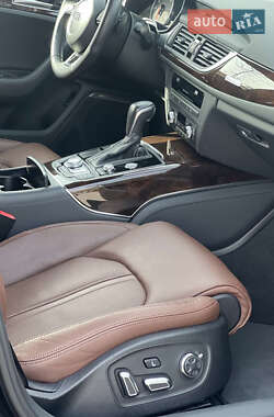 Седан Audi A6 2015 в  фото 16 Седан Audi A6 2015 в
