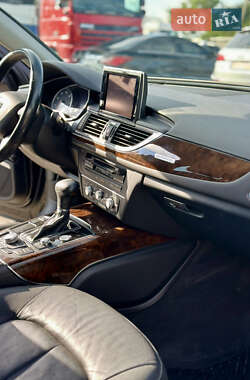 Седан Audi A6 2013 в 