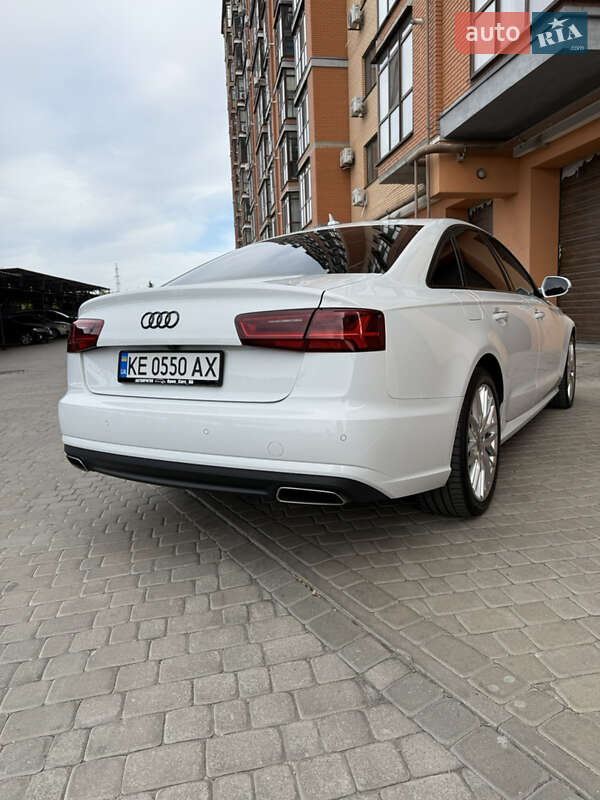 Седан Audi A6 2015 в Днепре