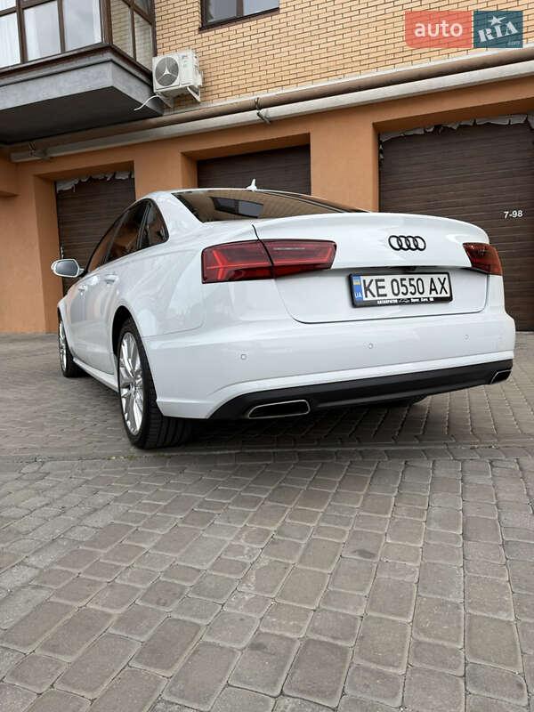 Седан Audi A6 2015 в Днепре