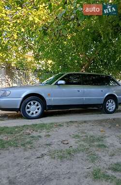 Універсал Audi A6 1997 в 