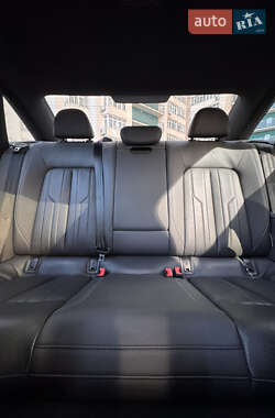Седан Audi A6 2019 в 