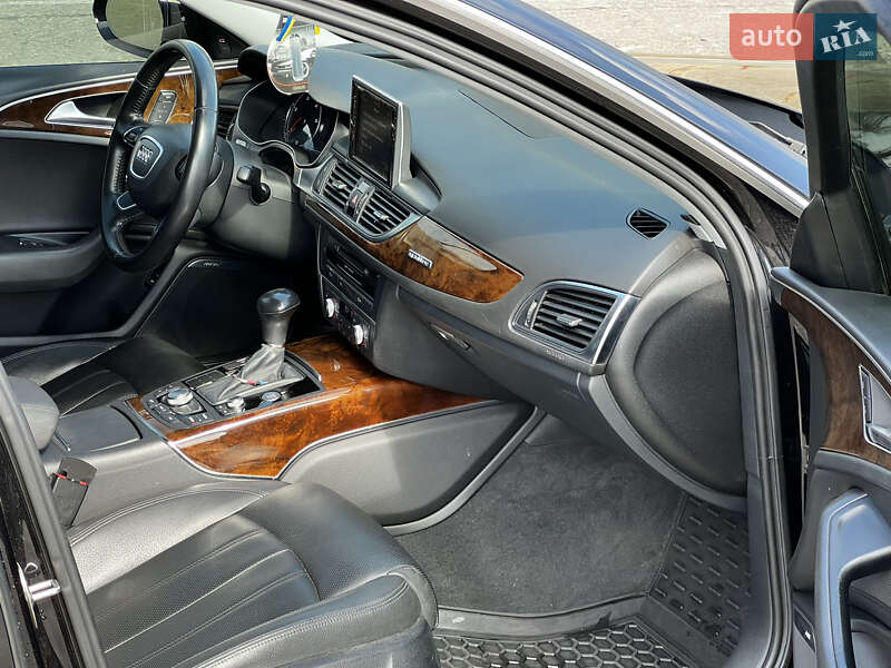 Седан Audi A6 2014 в Киеве