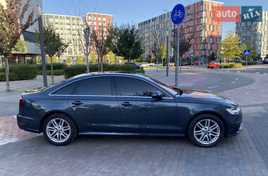 Седан Audi A6 2015 в 