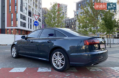 Седан Audi A6 2015 в 