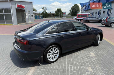 Седан Audi A6 2015 в 