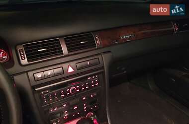 Седан Audi A6 2000 в 