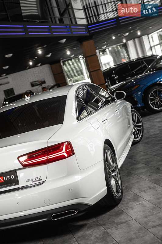 Седан Audi A6 2016 в Одессе