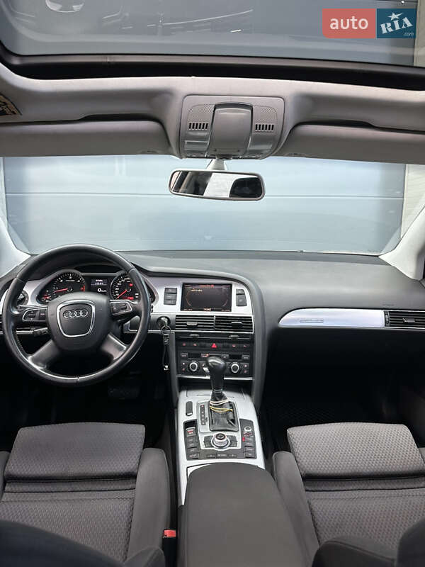 Седан Audi A6 2010 в Сарнах