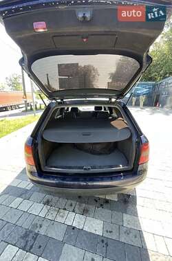 Универсал Audi A6 1998 в 