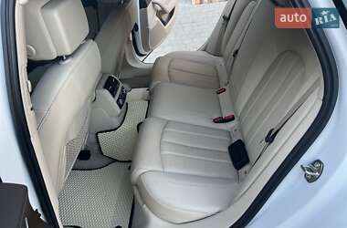 Седан Audi A6 2016 в 