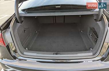 Седан Audi A6 2018 в 