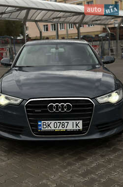 Седан Audi A6 2011 в Березному