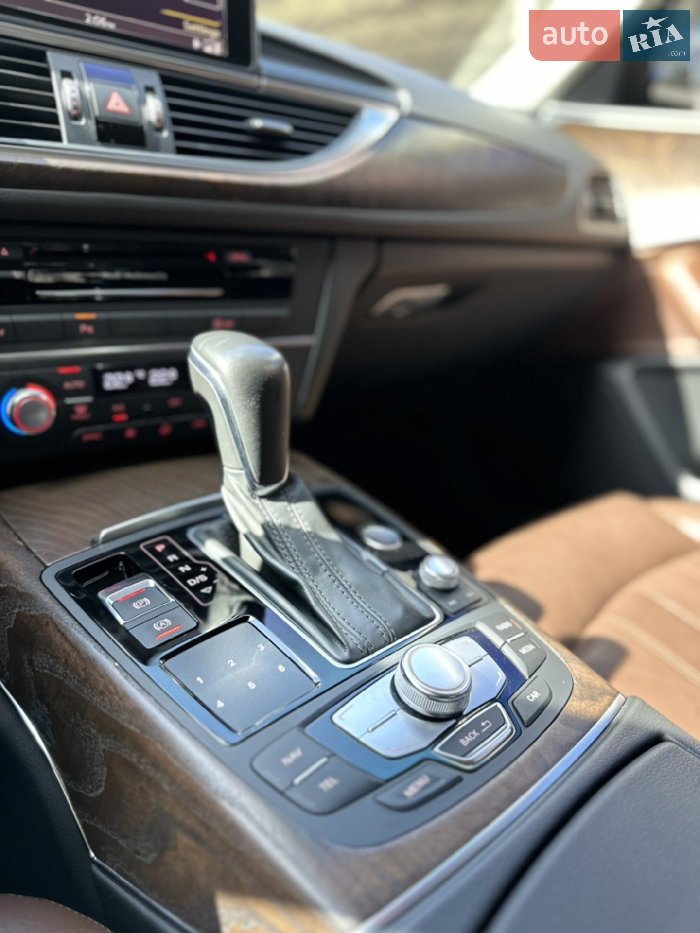 2015 Audi A6 - мініатюра 23