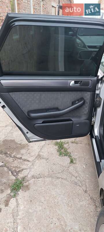Універсал Audi A6 2004 в Сумах