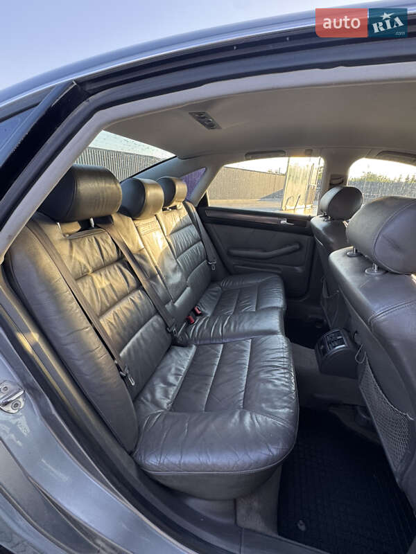 Седан Audi A6 2001 в Хмельницком