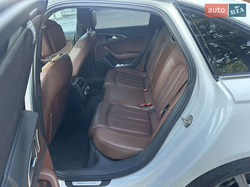 Седан Audi A6 2015 в Виннице
