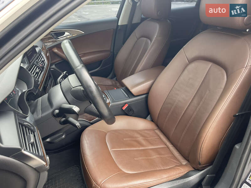 Седан Audi A6 2012 в Киеве