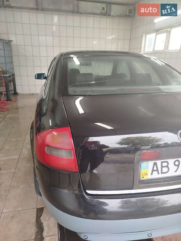 Седан Audi A6 2001 в Ладыжине