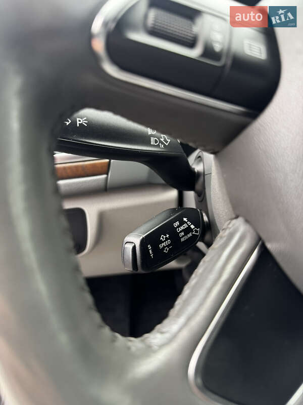 Седан Audi A6 2011 в Хмельницком