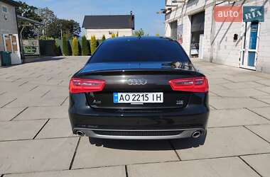 Седан Audi A6 2015 в 
