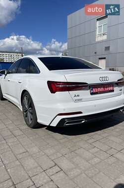 Седан Audi A6 2019 в 