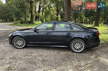 Седан Audi A6 2015 в 