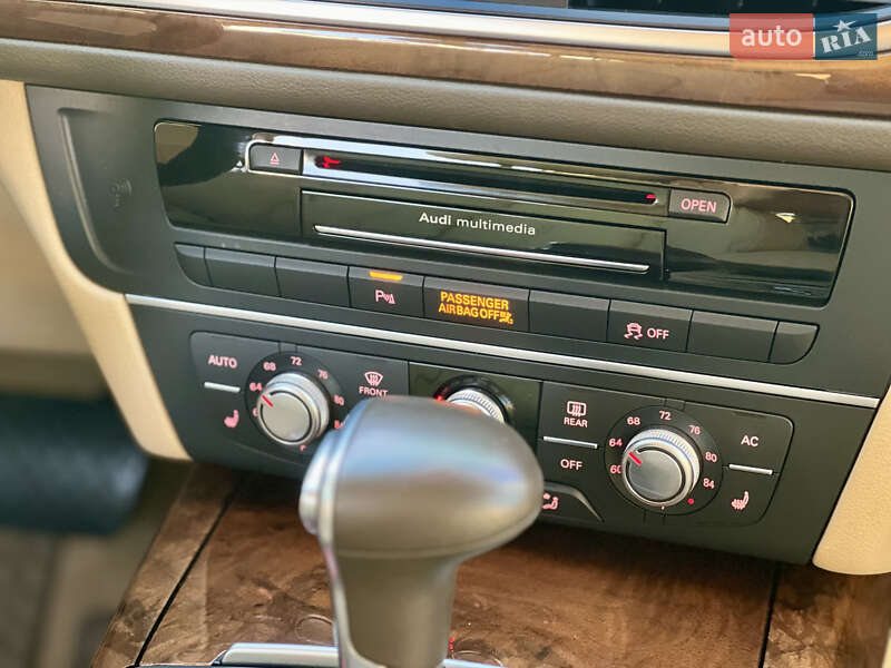 Седан Audi A6 2013 в Ровно