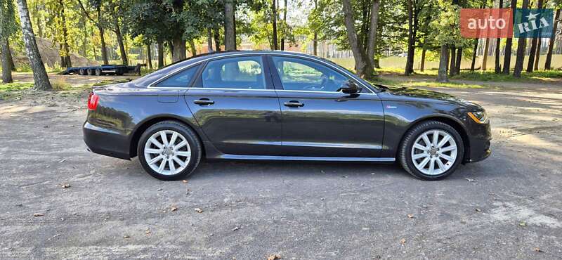 Седан Audi A6 2012 в Дубні