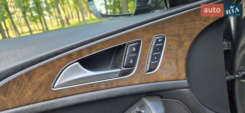 Седан Audi A6 2012 в Дубні