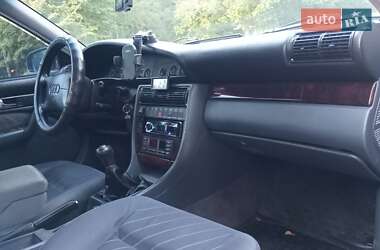 Седан Audi A6 1997 в 