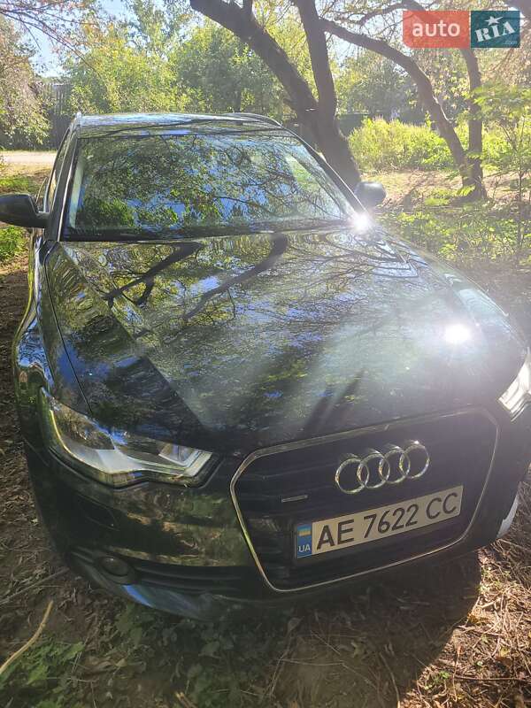Универсал Audi A6 2013 в 