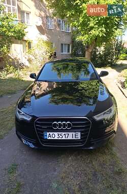 Седан Audi A6 2011 в Мукачево