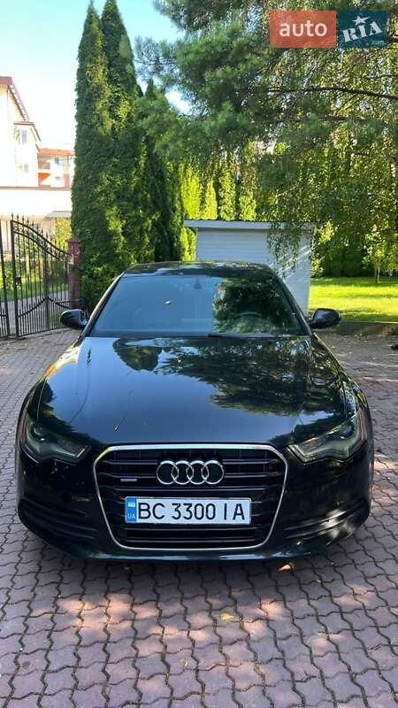 Седан Audi A6 2012 в 