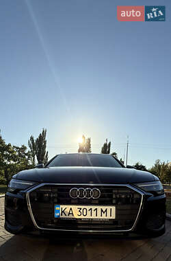 Универсал Audi A6 2018 в 