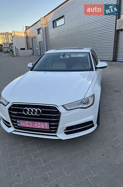 Седан Audi A6 2016 в 