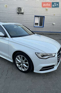 Седан Audi A6 2016 в 