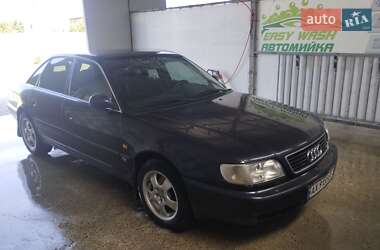 Седан Audi A6 1995 в  фото 11 Седан Audi A6 1995 в