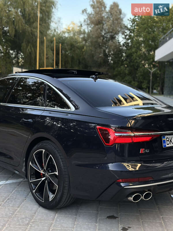 Седан Audi A6 2018 в Рівному