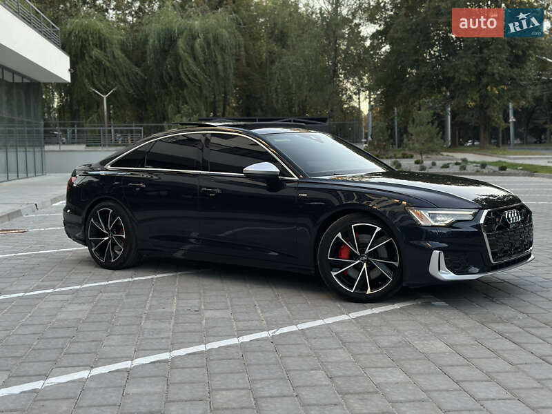 Седан Audi A6 2018 в Рівному