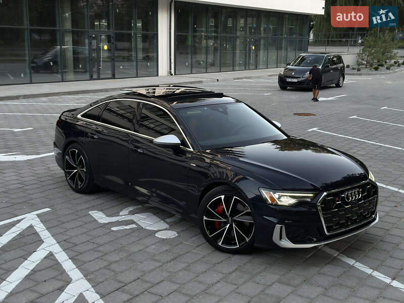 Седан Audi A6 2018 в Рівному