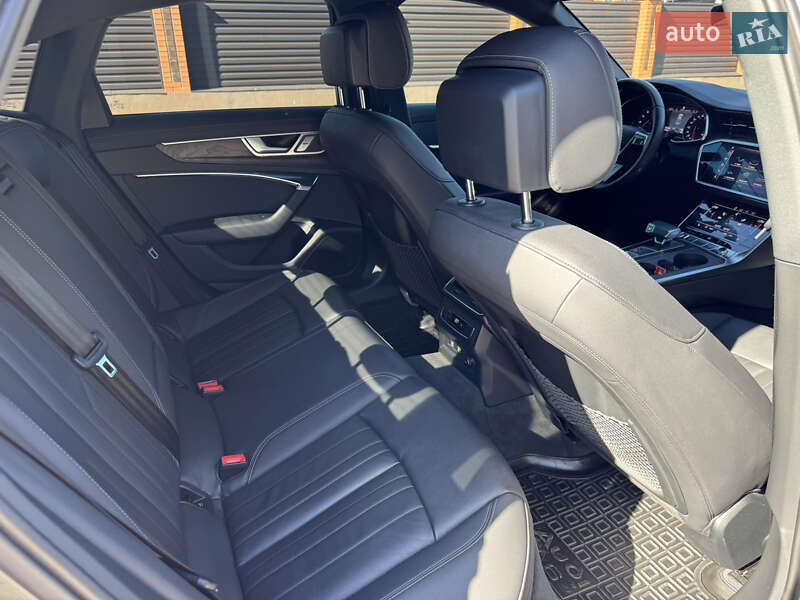 Седан Audi A6 2019 в Киеве