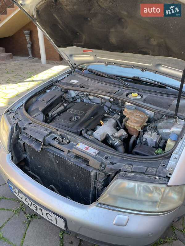 Седан Audi A6 1999 в Мукачево
