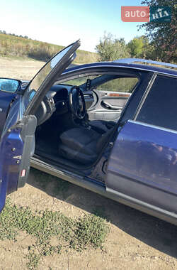 Универсал Audi A6 2001 в 